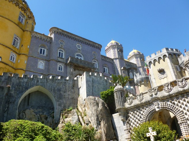 lisbob-sintra-castle